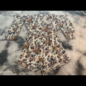 NWT American Eagle Floral Romper